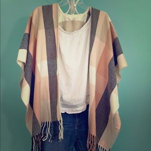 Lauren Conrad plaid Kimono one size